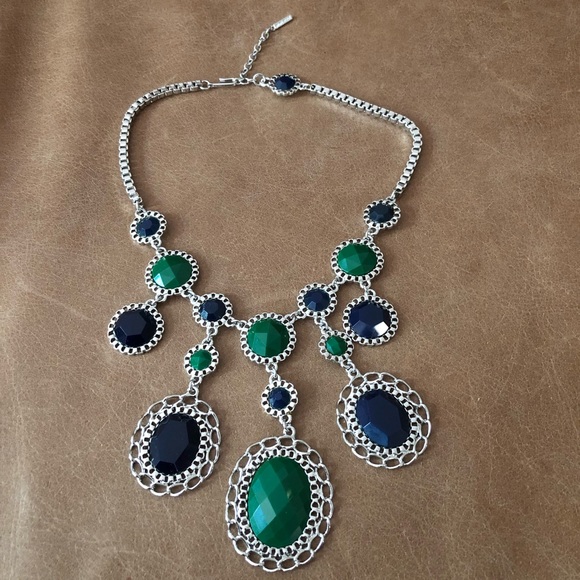 Nine West Jewelry - Nine West statement necklace